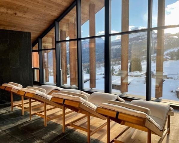 Hotel De Len Кортина д'Ампецо Екстериор снимка